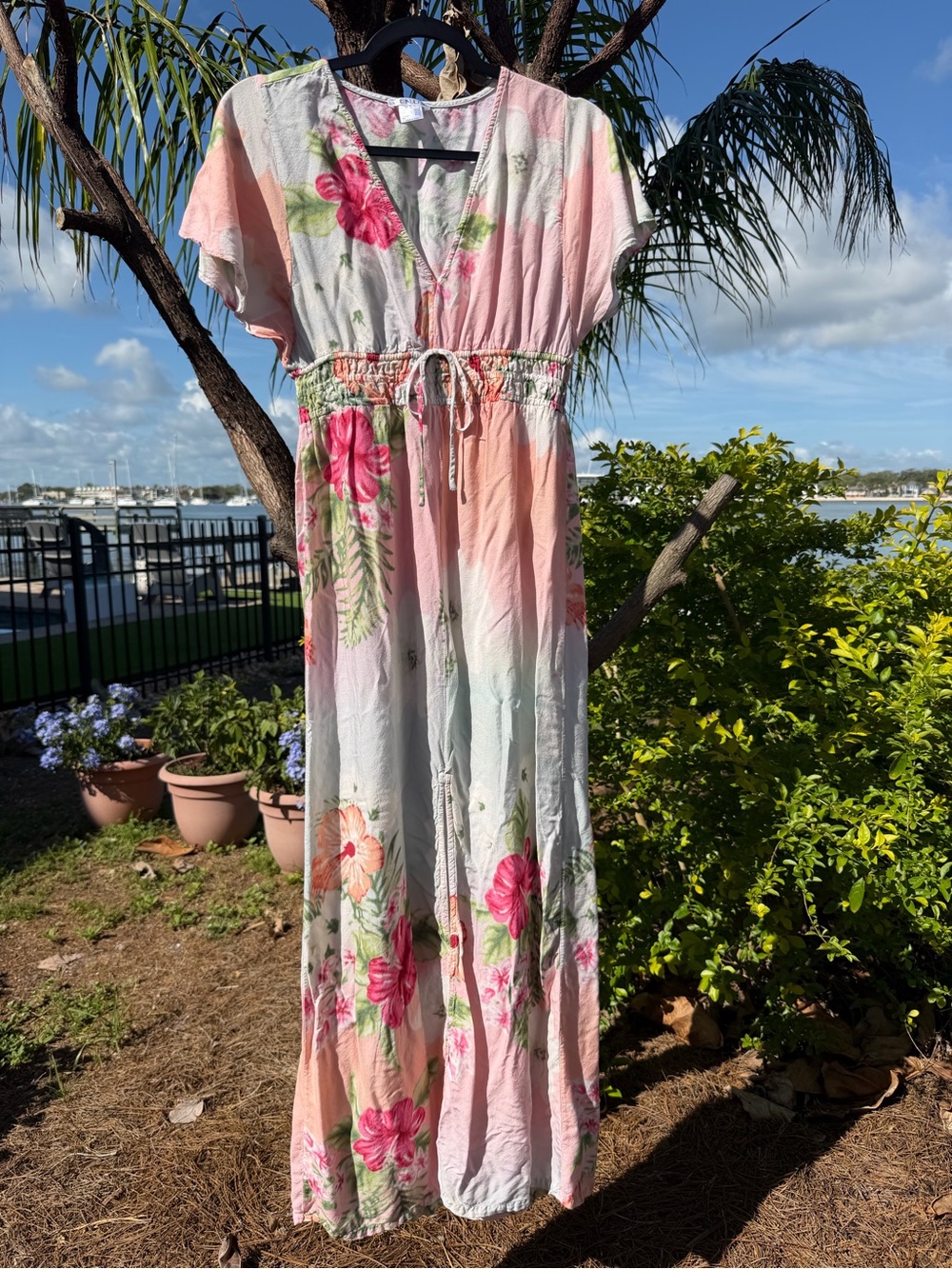 VENUS Pink & White Floral Maxi Dress